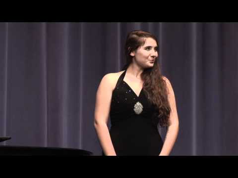 Erin House Soprano - Una donna a quindici anni