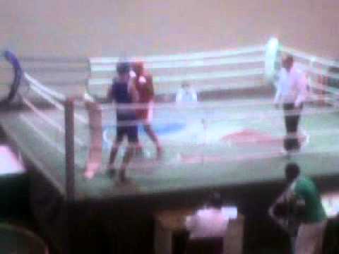 الملاكم سالم فقيهي بطولة الهيئات