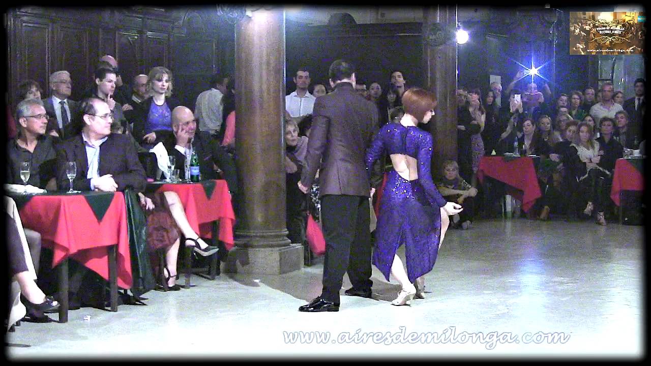 Jose Fernandez, Martina Waltman en Confiteria La Ideal