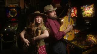 The Vaudevillian - Your Feets Are Too Big