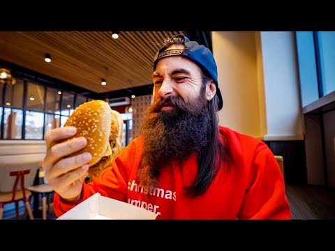 A FULL DAY EATING XMAS FAST FOOD SPECIALS AT AS MANY RESTAURANTS AS POSSIBLE | BeardMeatsFood