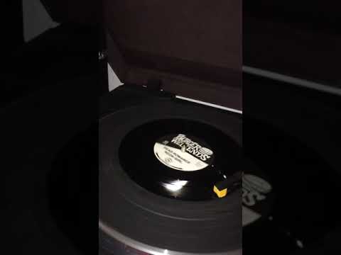 BURGER WEEKENDS - dead romance TEASER