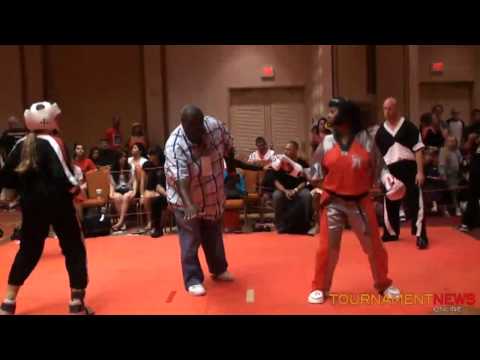 Tara Van Deusen vs Jackie Holmes at Sin City Rumble 2011