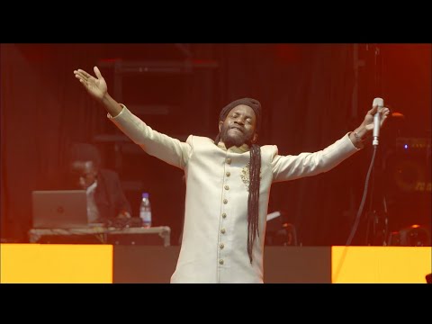 Winky D -Area 51 &Idya Mari Live Perfomance