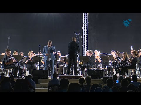El “Concert de 40 aniversari” de la Unió Musical cautivó al público