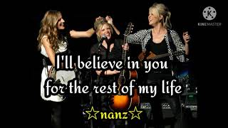 Dixie Chicks - NEVER SAY DIE ( Lyrics )