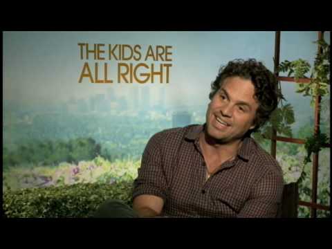 Mark Ruffalo talks about "The Kids Are All Right" and tells us his opinion on gay rights