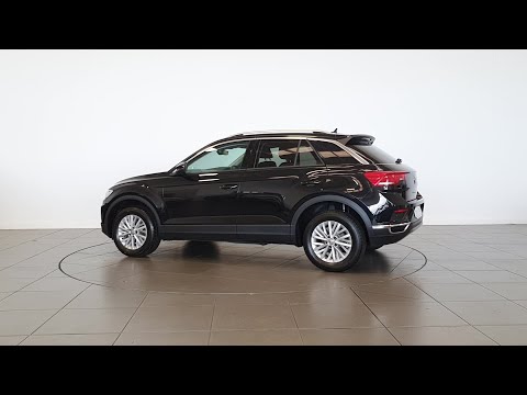 201D27691 - 2020 Volkswagen T-Roc DESIGN 1.5 TSI  150BHP 28,350