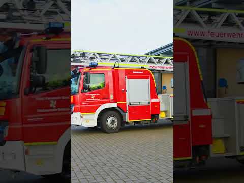 🚒 I bambini giocano con il camion dei pompieri! | Divertimento con i pompieri! Kidibli #shorts