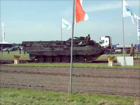 Leopard Recovery Tank "Buffel" Tractor Pulling