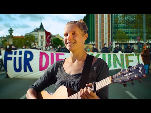 Video-Thumbnail von YouTube