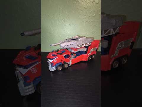 Transformers Cybertron Optimus Prime Transformation