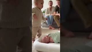 Download lagu Big Brother’s First Heart-to-Heart with Baby Brother mp3