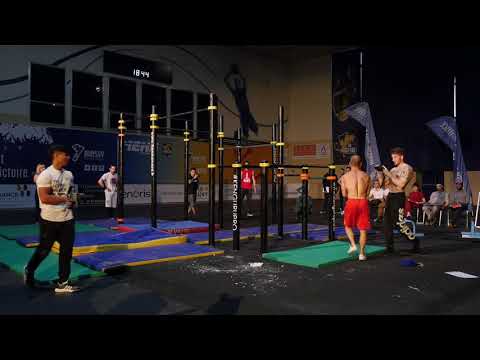 Ikhwan vs Sotoxine | Max Freestyle 2018