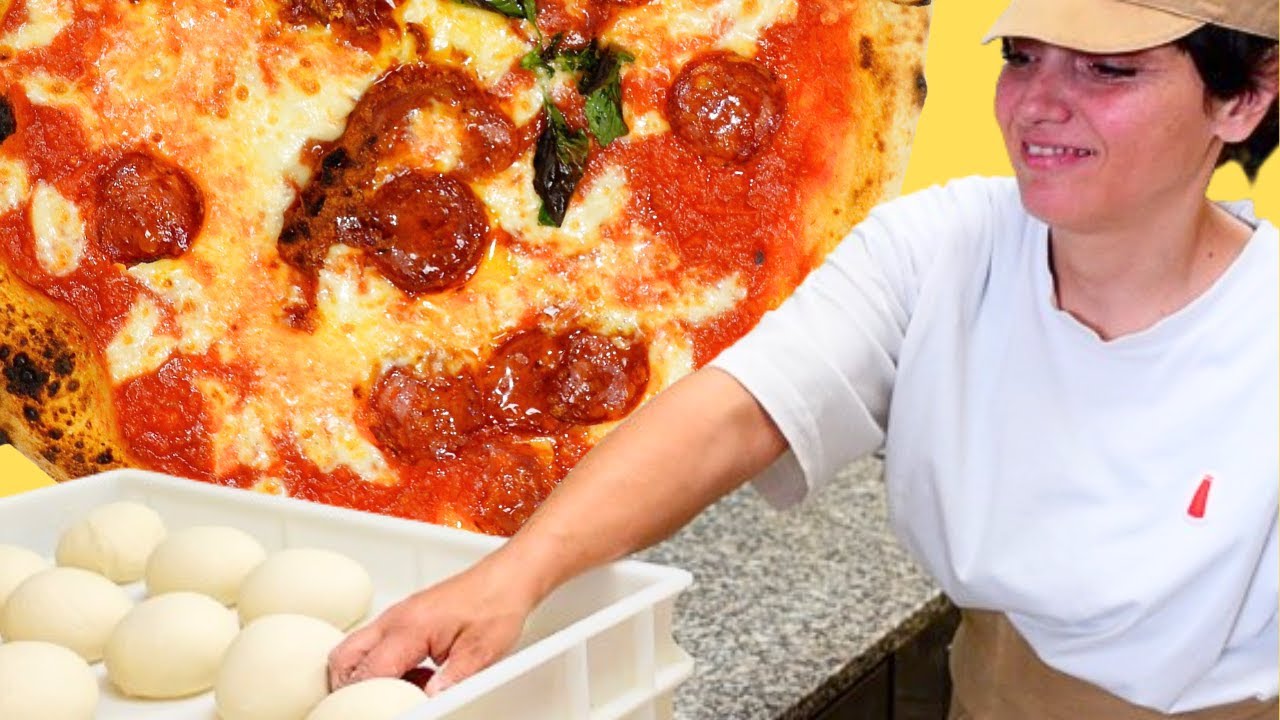 Anna, a female Neapolitan pizza chef, shows us how to make Neapolitan pizza dough!!