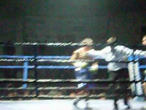 MATIAS RUEDA GANANDO POR KNOCKOUT