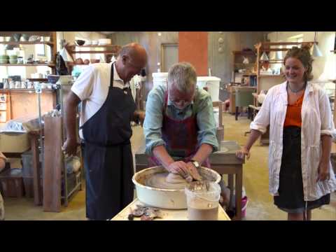 Allt går fel när Björn Hellberg ska dreja i Sverigequizen