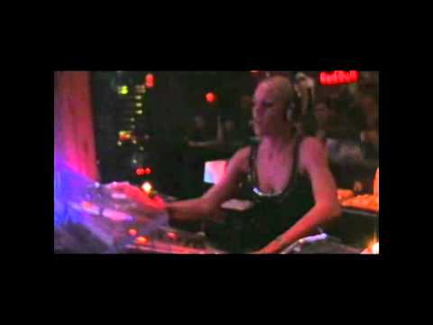 DJane Lazard in der Discothek Tange am 25.10.2008