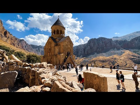 Noravank Monastery | Նորավանք, Հայաստան | Armenia Travel guide | What to do in Armenia | Noravank
