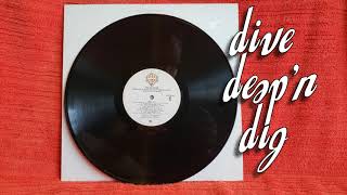 The Roches - Damned Old Dog