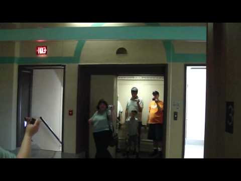 TJElevatorFan Rides the Vintage Haughton Elevator @ The Bankruptcy Court Roanoke VA