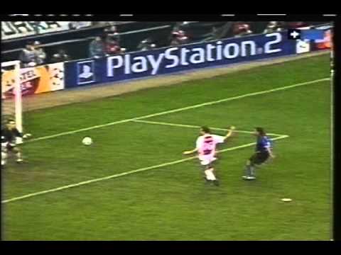 2002 (September 25) Internazionale Milano (Ita) 1-Ajax Amsterdam (Holl.) 0 (Champions League).avi