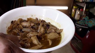 TenderTurkey Drum Sticks Off The Bone With Cranberries, Onions And Gravy