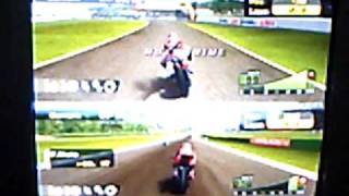 preview picture of video 'Mozyn Game Locadora - Tony Bala VS R. Junior - Super Bike PS2'