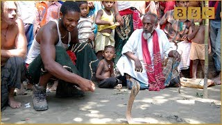 King Cobra Catcher - Tough Guy or Chicken - BBC Three