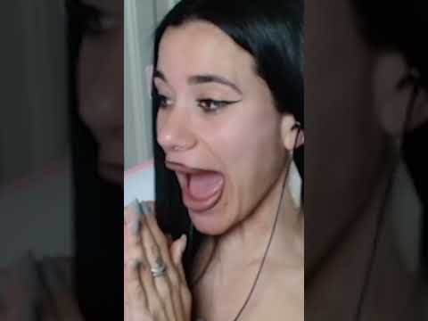 Space Groove Nami 🐠💖 #leagueoflegends #gamergirl #lolmemes #twitch #gaming #leagueclips #nami