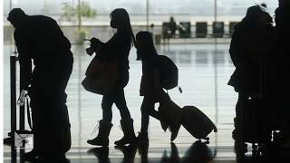 How to stay healthy while traveling this summer: Tips from a travel expert