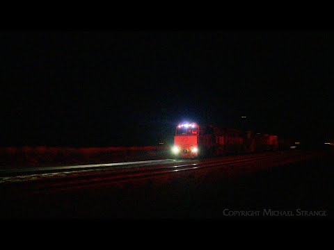 4PM1 Aurizon / Team Global Express Container Train Late At Night (6/1/2025) - PoathTV