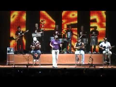 Grupo atração-Agora é tarde