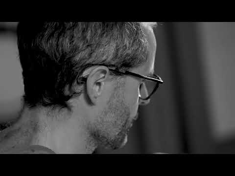 Play Video Youtube Video