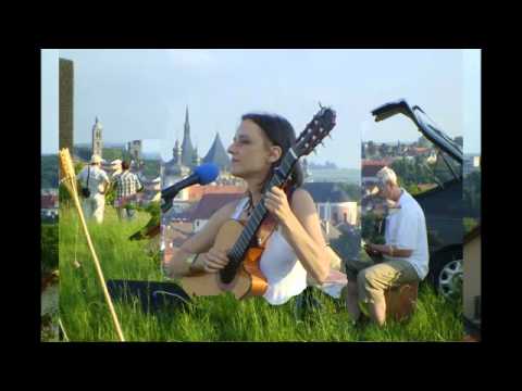 Pepa Nos - Člověk - Kutnohorské menhiry