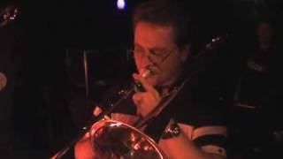 TE DOY MI MANO (EL ZORRO)