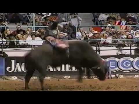 Renegade bucks Chris Shivers - 01 PBR Albuquerque