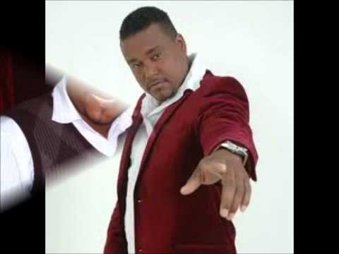 bachata 2011 telefono ocupado O 5 ROSAS Luis miguel del amargue.mp4