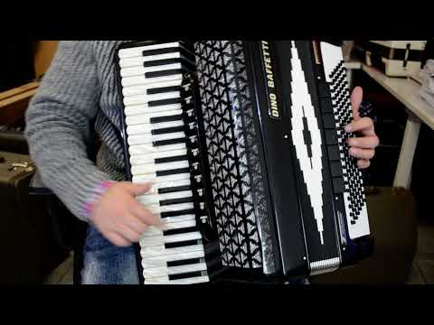 TOP Italian Accordion Dino Baffetti Professional III 120 bass,18 sw.+Original Soft Case~Mint~Musette