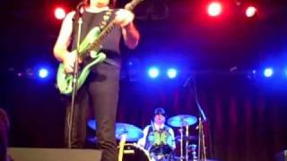 Todd Rundgren: &quot;Bleeding&quot; Blue Ocean Music Hall, Salisbury MA, 4/3/2010