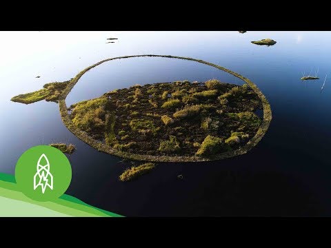 世界で唯一の水上国立公園 (The World's Only Floating National Park)