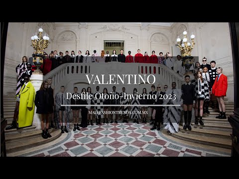 Valentino Fall-Winter 2023/24 Runway Show at Paris Fashion Week #PFW