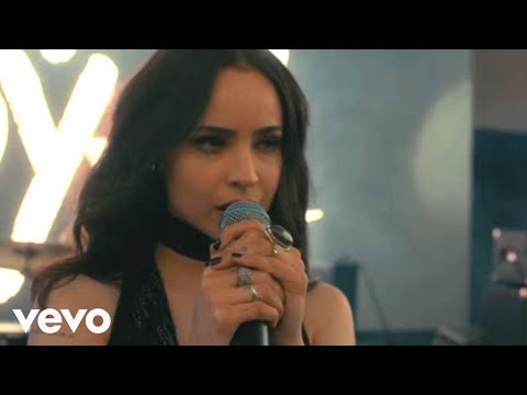 Sofia Carson - Come Back Home (From "Purple Hearts"/Latin Spanish Lyric Video)