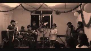 Guajiros Jazz Band Let 'Em In Paul McCartney.wmv