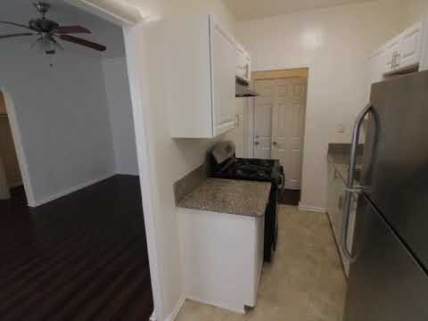 PL9963 - WEST HOLLYWOOD Studio Apartment for Rent