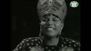 Queen Latifah "Dance For Me" (1989 Tommy Boy) Directed by Fab 5 Freddy