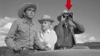 Download lagu Movie mistakes: The Misfits (1961) mp3