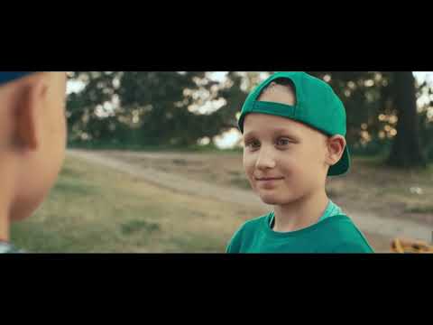 STP - Eino ja Aapeli tanssivat fortnite tansseja ||VAROITUS KOVIA ÄÄNIÄ||