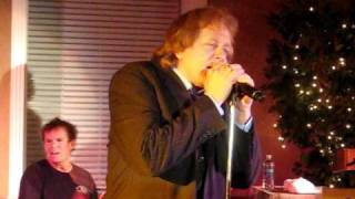Eddie Money, (give me some water)