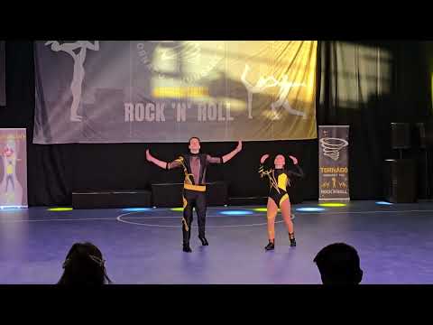Polyánki Benedek (RÓK And Roll SE) - Fórián Kata (Rockin' Board TSE) akrobatika